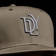 dly-base-cap-greige